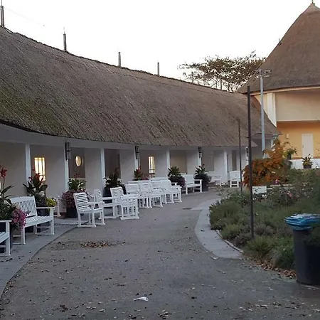 Apartment Fewo-perner Strandschloesschen Kuehlungsborn